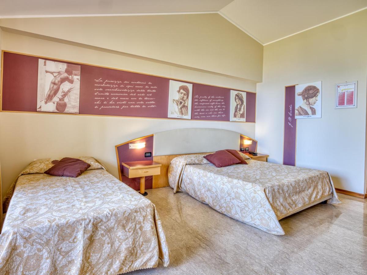 Hotel Ariston And Palazzo Santa Caterina Таормина Экстерьер фото